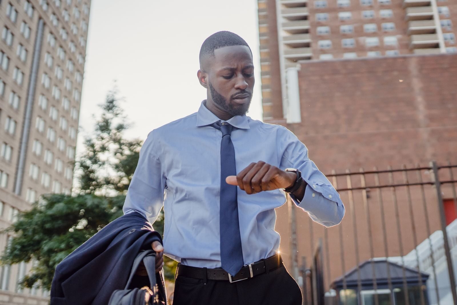 Busy entrepreneur managing online visibility in a short, focused time block